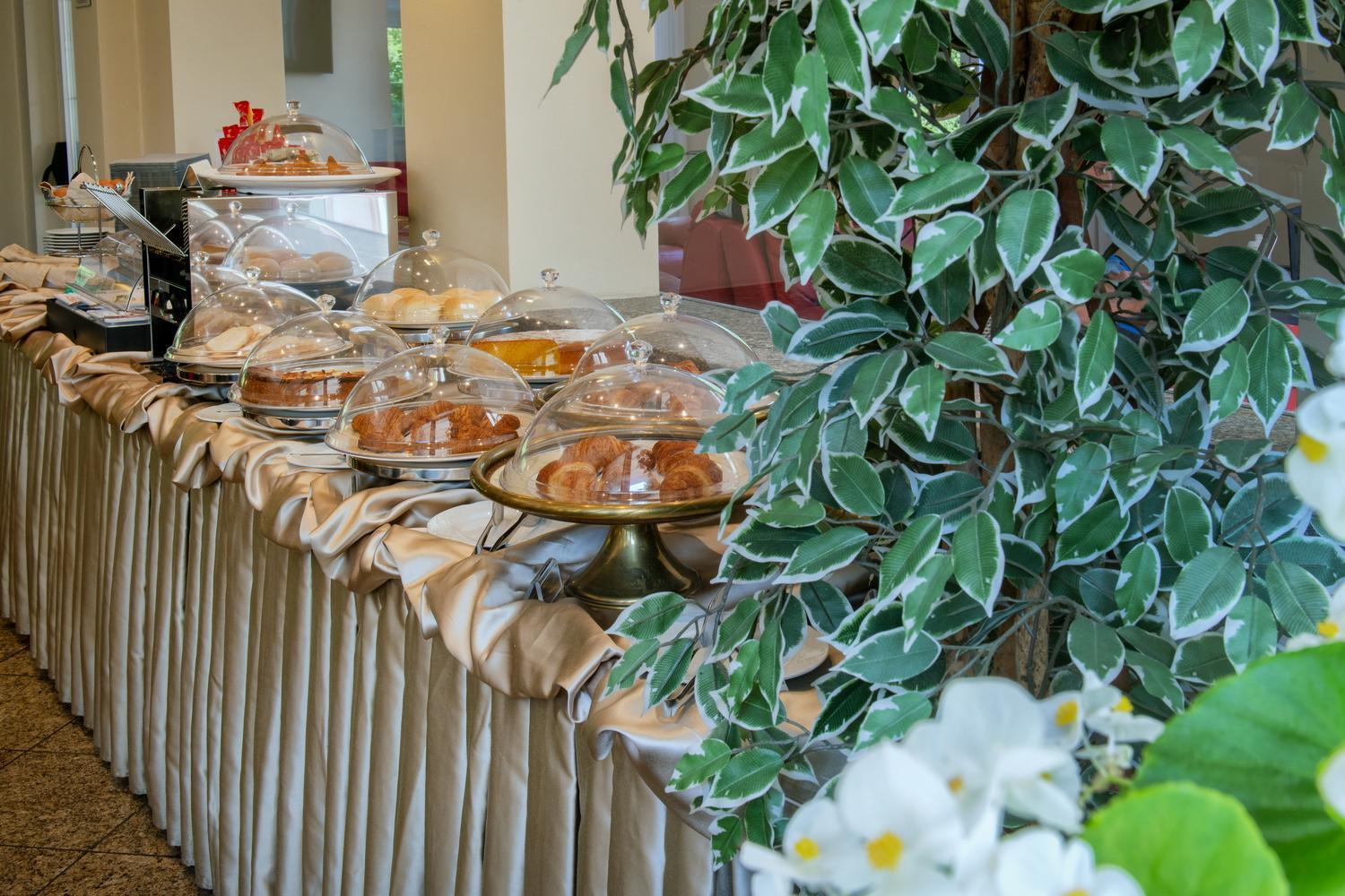 Hotel Internazionale Domodossola Dış mekan fotoğraf