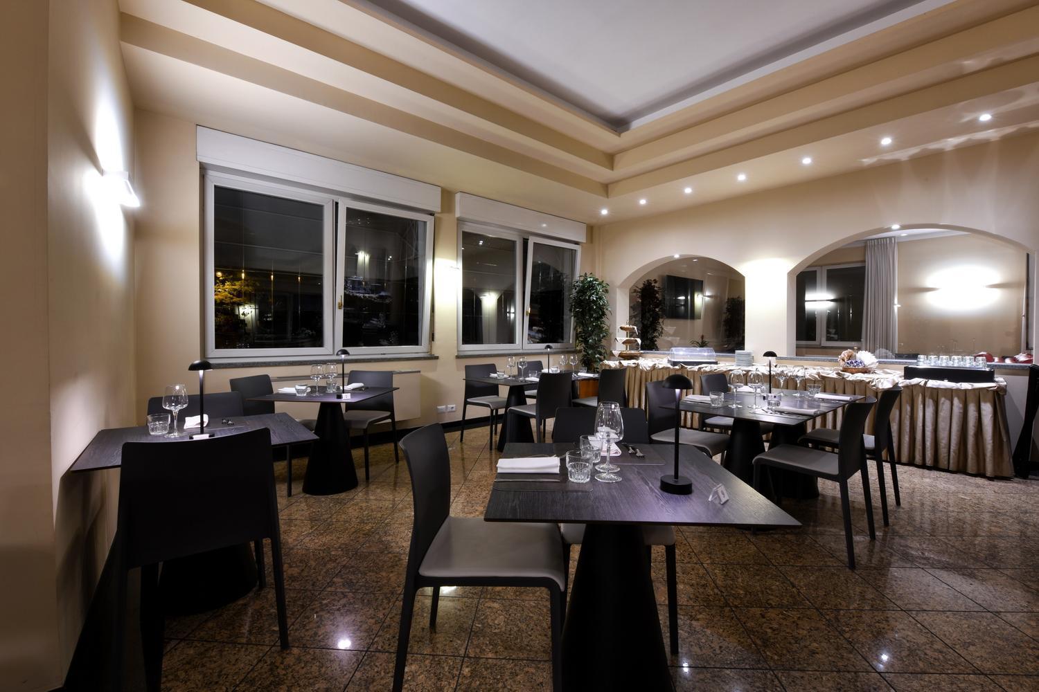 Hotel Internazionale Domodossola Dış mekan fotoğraf