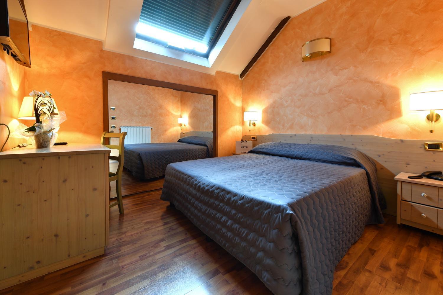 Hotel Internazionale Domodossola Dış mekan fotoğraf