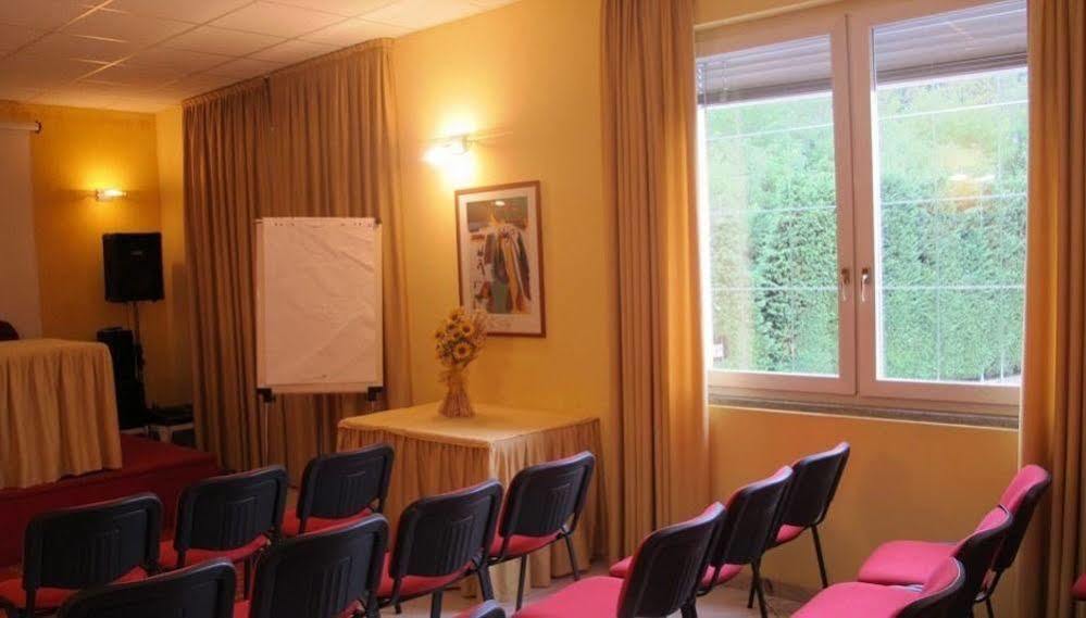 Hotel Internazionale Domodossola Dış mekan fotoğraf